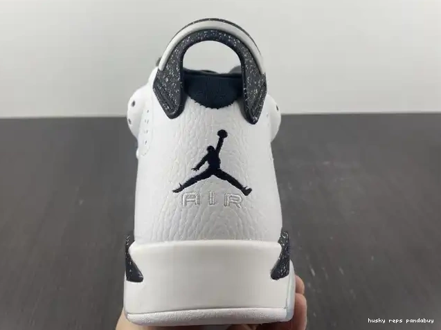 Rep Husky Retro 6 384664-101 Oreo Jordan 0428